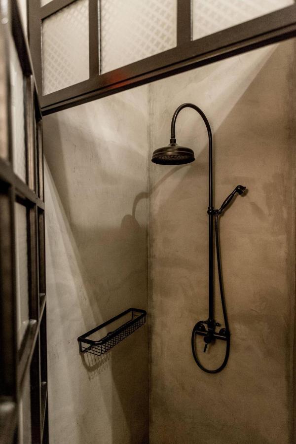 Castle Downtown Apartment Budapest Ngoại thất bức ảnh