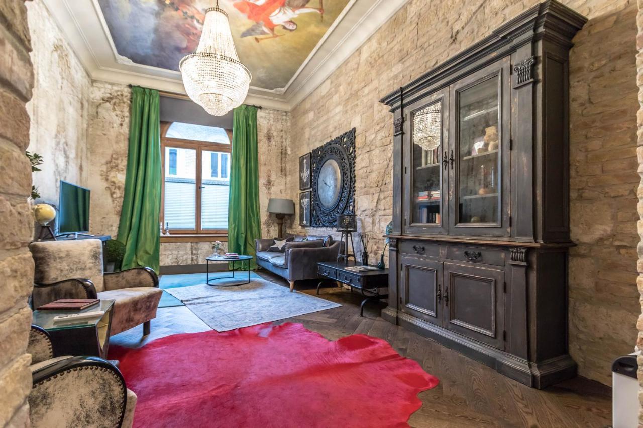 Castle Downtown Apartment Budapest Ngoại thất bức ảnh